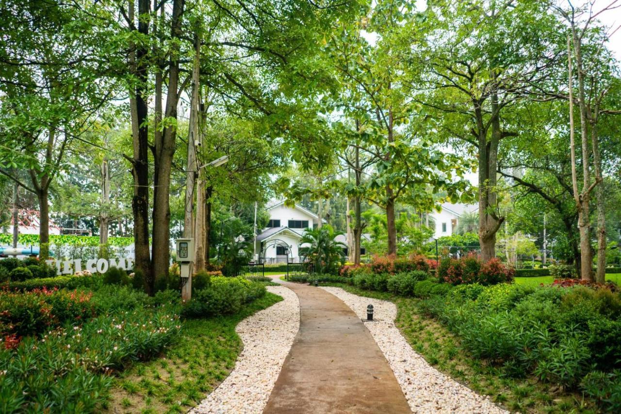 Diamond Hill Resort Nong Nam Daeng Екстериор снимка