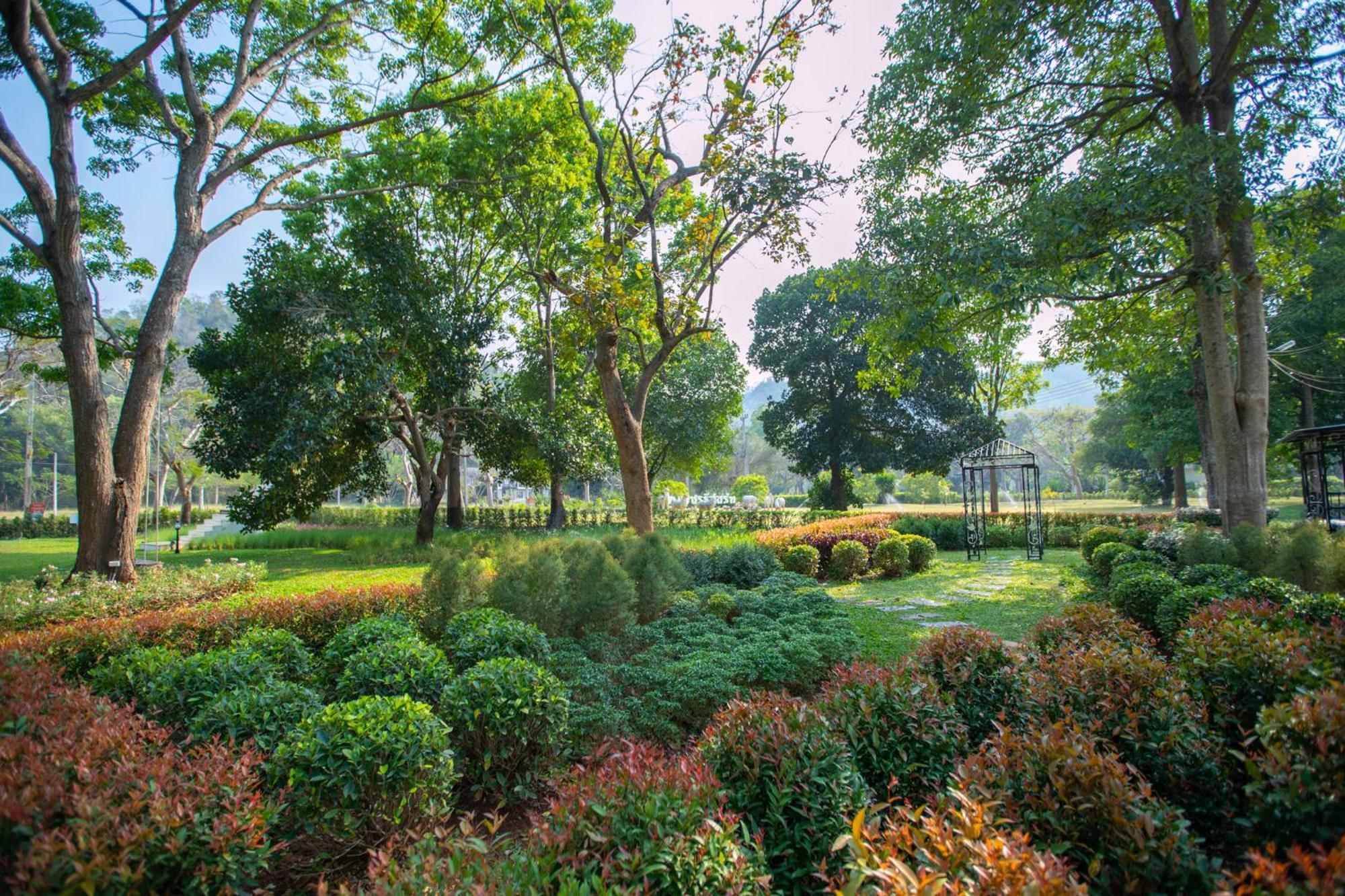 Diamond Hill Resort Nong Nam Daeng Екстериор снимка