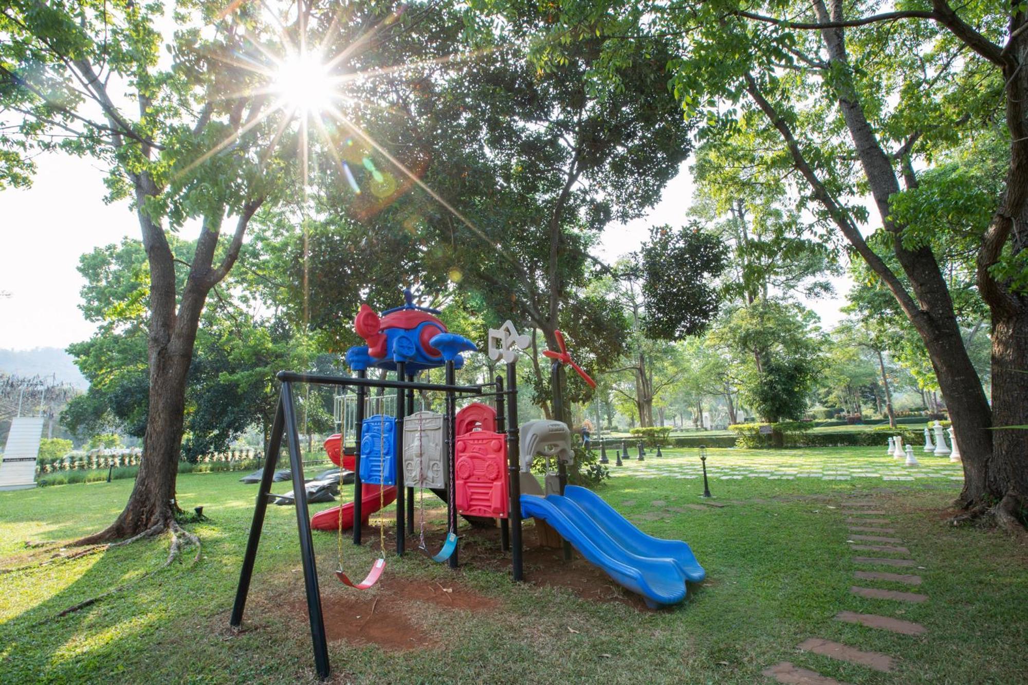 Diamond Hill Resort Nong Nam Daeng Екстериор снимка