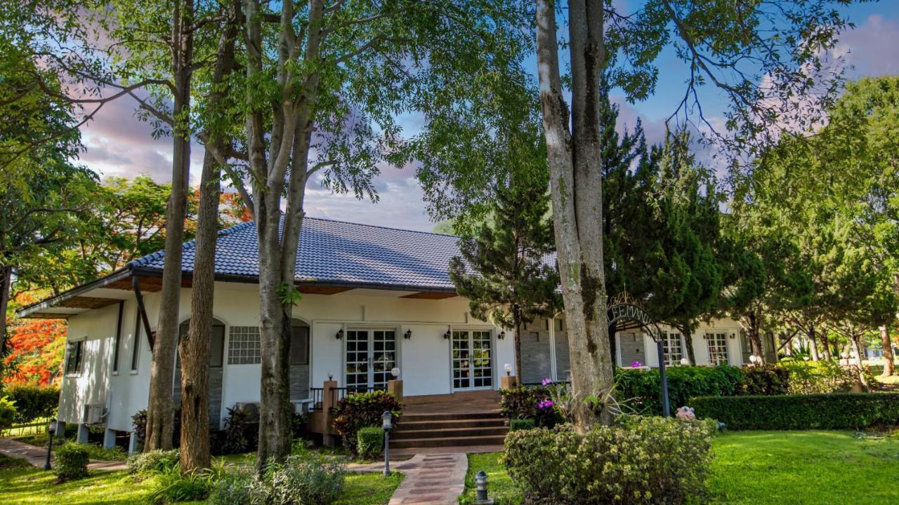 Diamond Hill Resort Nong Nam Daeng Екстериор снимка