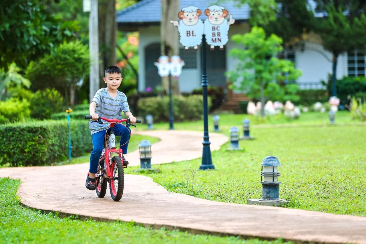 Diamond Hill Resort Nong Nam Daeng Екстериор снимка